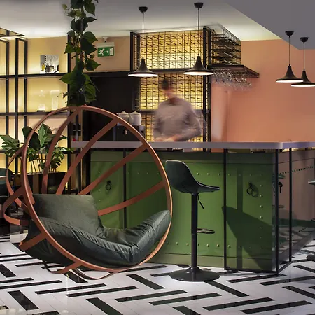 The Westist & - Special Category איסטמבול