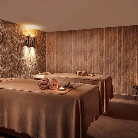 The Westist & - Special Category Κωνσταντινούπολη